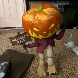 Nightmare before Christmas stand up figure